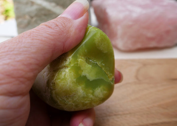 Healerite | Noble Serpentine Palm Stone