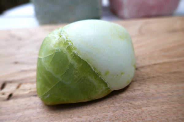 Healerite | Noble Serpentine Palm Stone