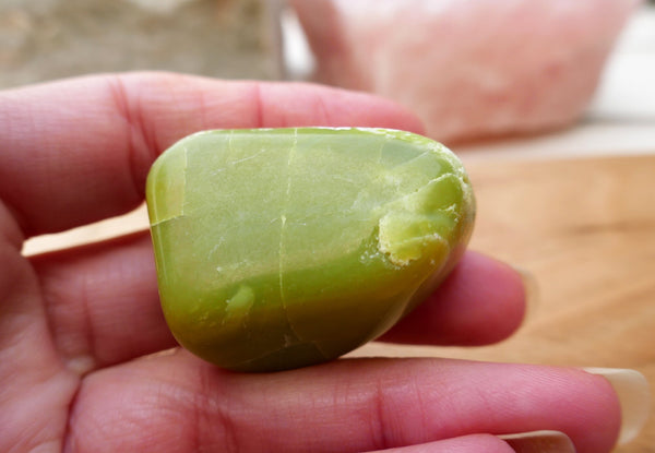 Healerite | Noble Serpentine Palm Stone