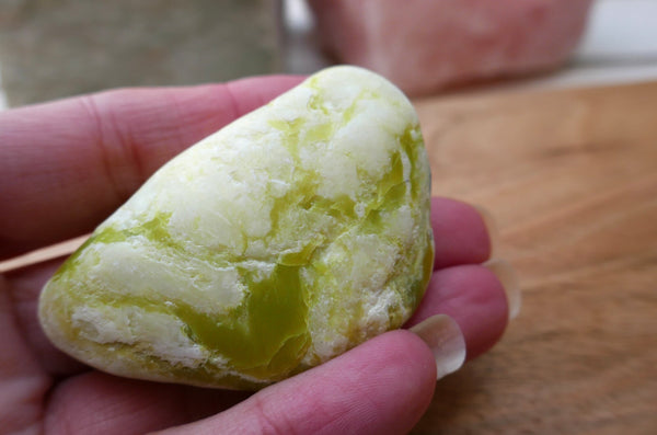 Healerite | Noble Serpentine Palm Stone