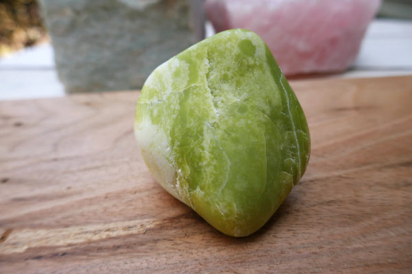 Healerite | Noble Serpentine Palm Stone
