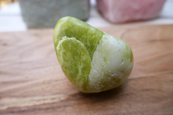 Healerite | Noble Serpentine Palm Stone