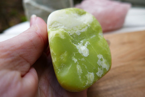 Healerite | Noble Serpentine Palm Stone