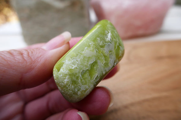 Healerite | Noble Serpentine Palm Stone