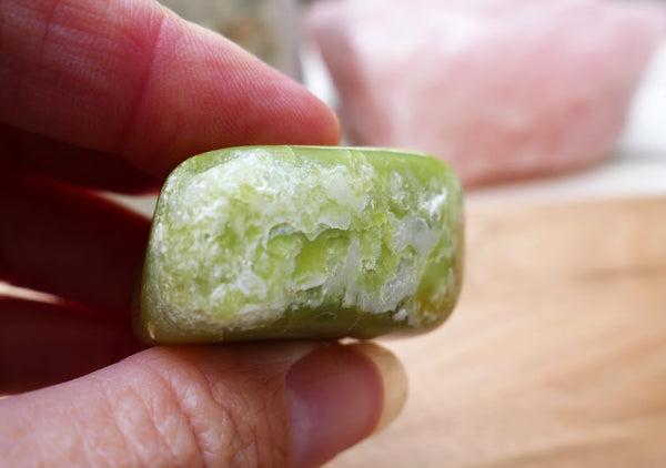 Healerite | Noble Serpentine Palm Stone