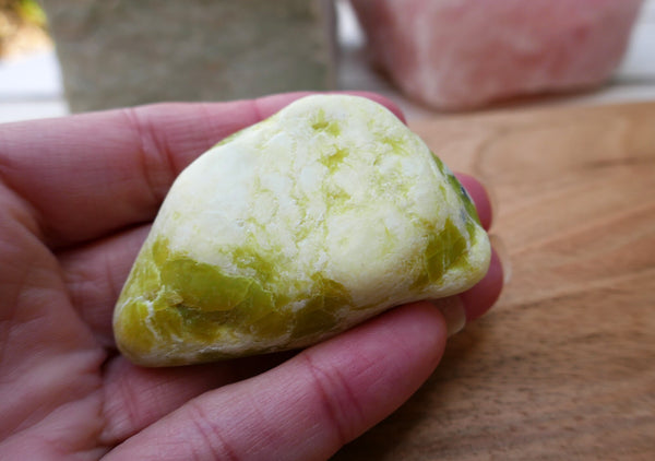 Healerite | Noble Serpentine Palm Stone